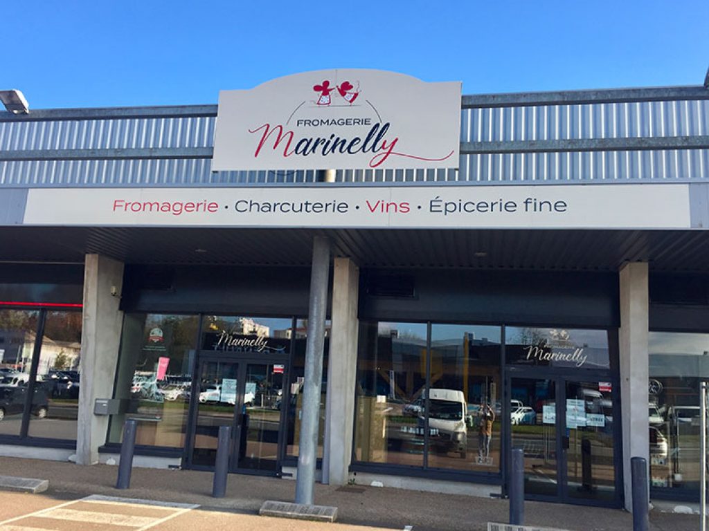 Devanture fromagerie Marinelly
